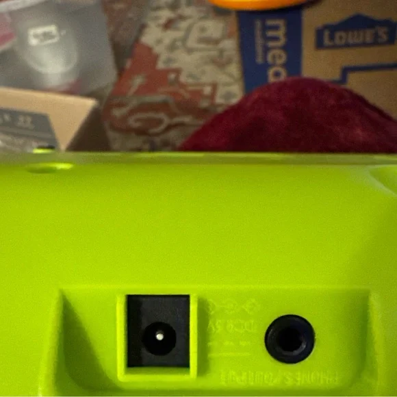 CASIO SA-46~32 key Keyboard Synthesizer-Excellent Condition-Runs on 6 batteries. - Picture 5 of 10